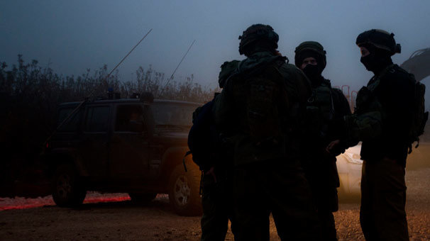 İsrail-Suriye sınırında silah sesleri