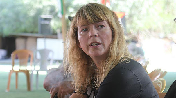 İsrail'in plastik mermileri Norveçli aktivisti yolundan döndüremedi