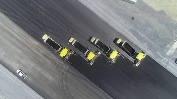 İstanbul Havalimanı'nda 3. pist yapım çalışmaları havadan fotoğraflandı