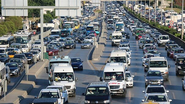 İstanbul trafikte son durum! Yoğunluk yüzde 65