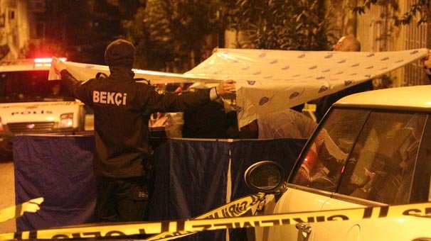 İstanbul'da 4. kattan düşen yaşlı adam öldü