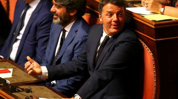İtalya’da eski başbakan Renzi’nin anne ve babasına ev hapsi