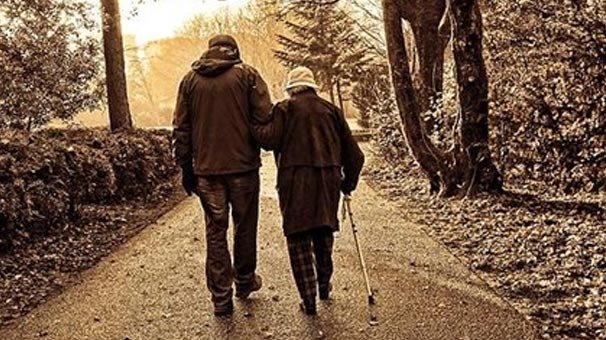 İtalya'da 'yaşlılık yaşı' 75'in üzerine çıkarıldı