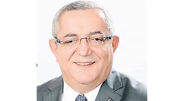 İYİ Parti’nin iki kurucusu istifa etti