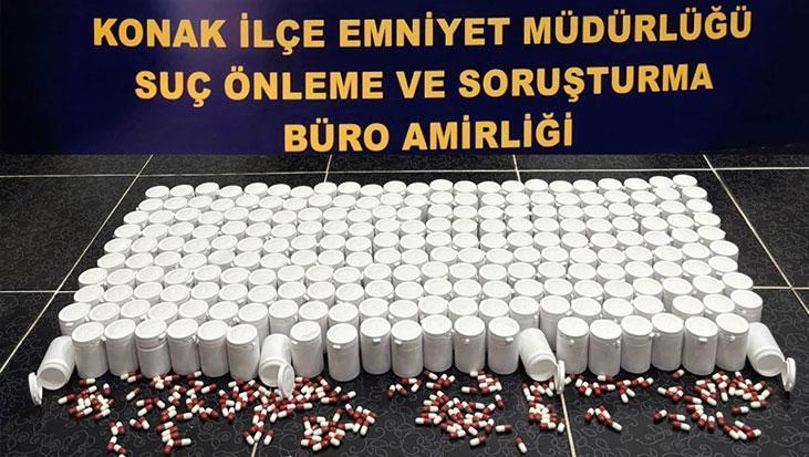 İzmir'de 450 bin uyuşturucu hap, 1 kilo 660 gram kokain ele geçirildi