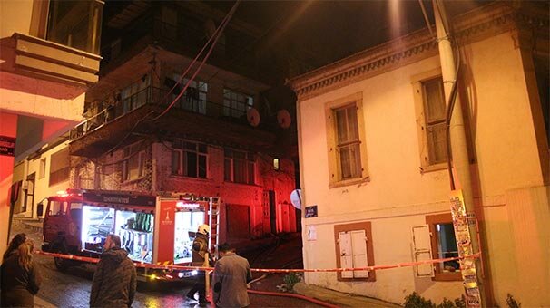 İzmir’de korkutan yangın! Faciadan şans eseri dönüldü