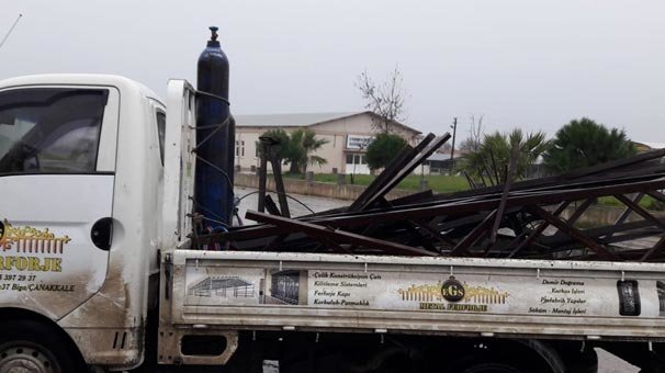 Jandarma kayıp vatandaşı ararken hırsızları yakaladı