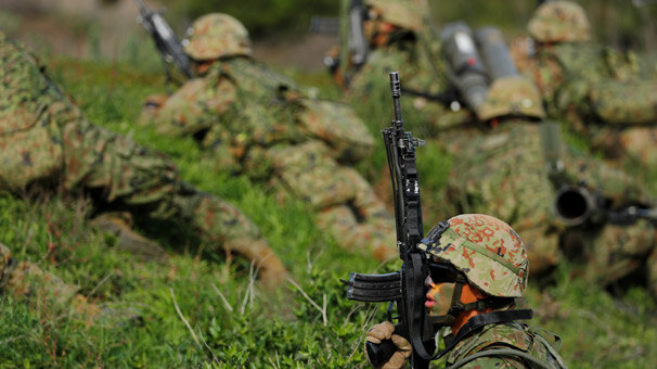 Japonya, Doğu Çin Denizi'ndeki askeri varlığını artırıyor