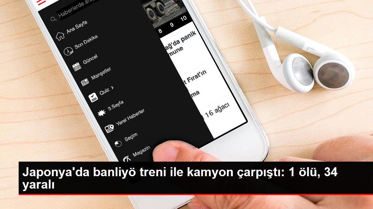 Japonya'da banliyö treni ile kamyon çarpıştı: 1 ölü, 34 yaralı