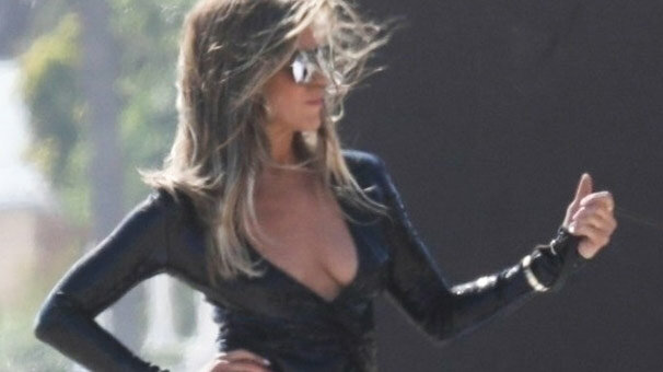 Jennifer Aniston yıllara meydan okuyor