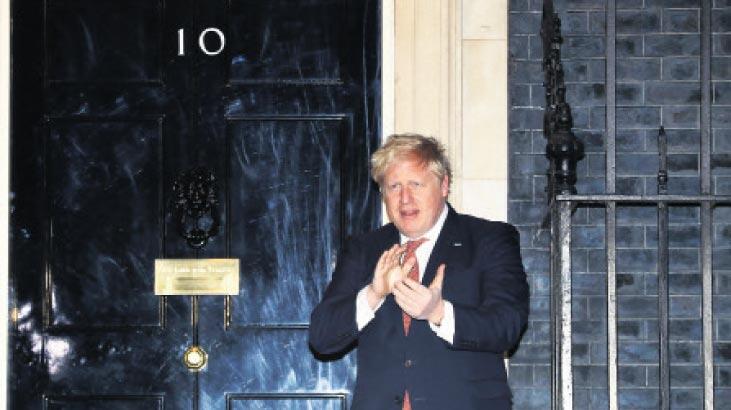 Johnson taburcu oldu sağlıkçıları övdü