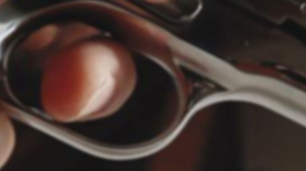 Kadına şiddete mahkeme acımadı