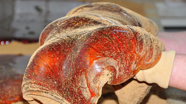 Kadınlar yapıyor! Elleriyle...