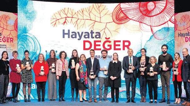 Kale 3 tohuma cansuyu verdi