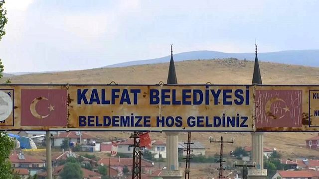 Kalfat Köyü yeni Başbakan Johnson'ı bekliyor: 