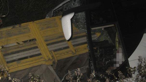 Kan donduran feci kaza! Ölü ve yaralılar var...