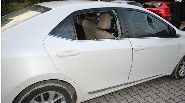 Kanlar içerisinde kapı kapı dolaşıp yardım istedi