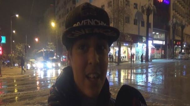 Kar ile ilk kez tanıştı...