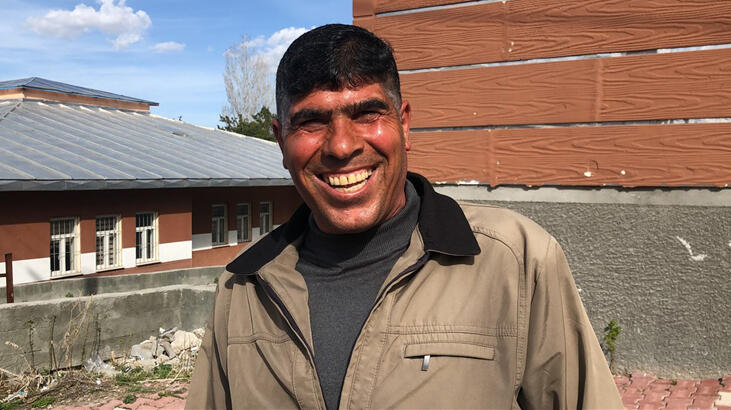 Kars'ın gülen adamı: Babam öldüğünde bile güldüm