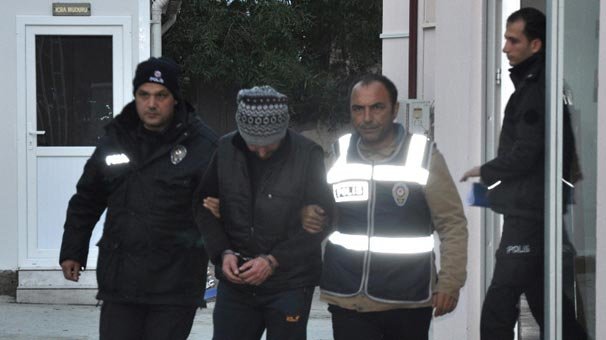 Kart bilgilerini kopyalayan lokantacı tutuklandı