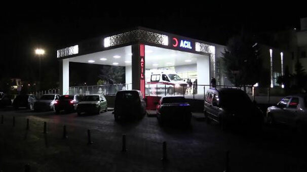 Kavgada silahla kafeye ateş açtı: 10 yaralı