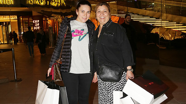 Kayınvalide ile alışveriş günü