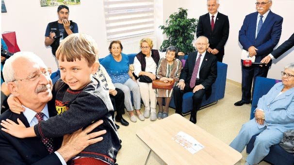Kılıçdaroğlu Çanakkale’de konuştu: Biz halk gibi yaşamak isteriz