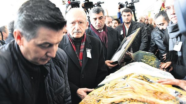 Kılıçdaroğlu, Erol’un anne acısına ortak oldu