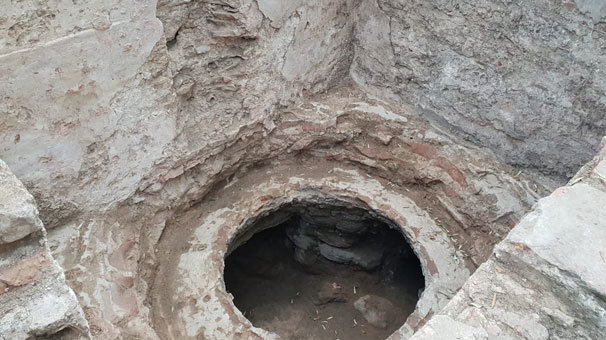 Kilise üzerindeki hamam ortaya çıkartıldı