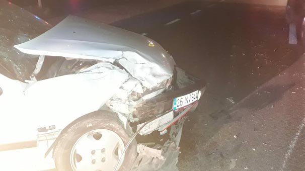 Kırıkkale’de iki ayrı trafik kazasında 11 kişi yaralandı