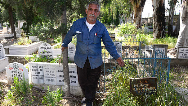 Kız kardeşinin mezarını gördü şoka girdi! 'Geceleri uyuyamıyorum'