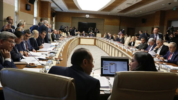 Komisyon en tartışmalı maddeyi görüşmeye başladı