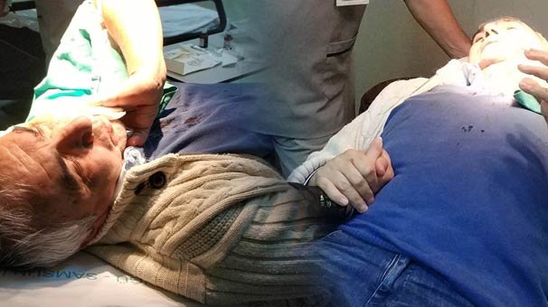 Komşu kavgasında kan aktı! 1'i polis 2 kişi yaralı