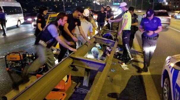 Köprüde feci kaza! Otomobilden savrulan kadın...