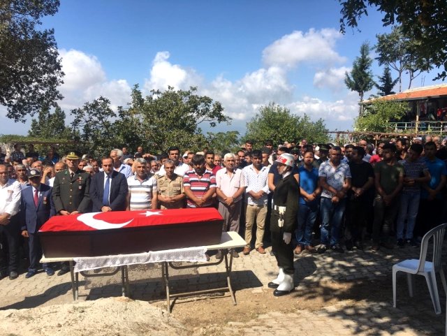 Kore gazisi, askeri törenle son yolculuğuna uğurlandı