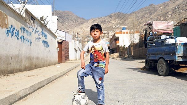 ‘Küçük Messi’ Taliban’dan kaçtı