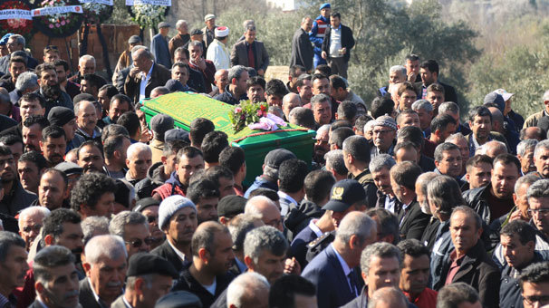 Maden sahasında hayatını kaybeden işçi toprağa verildi