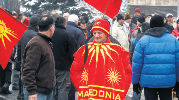 Makedonya NATO yolunda