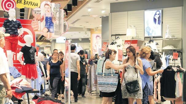 Markalarda 700 milyonluk hareket!