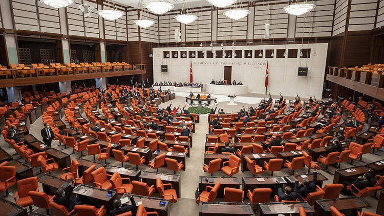 Meclis, 1 aylık aranın ardından mesaiye başlıyor