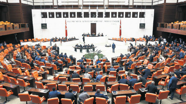 Meclis Genel Kurulu’nda  FETÖ tartışması