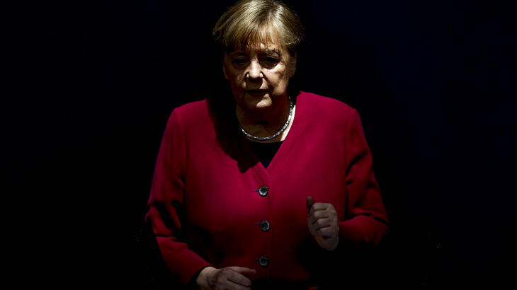 Merkel'den Sisi ile kritik görüşme