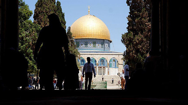 Mescid-i Aksa'nın kapıları yeniden açıldı
