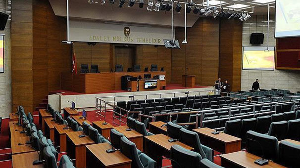 Metroda başörtülü kadına hakaret davasında karar çıktı