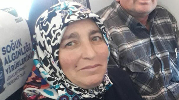 MHP ilçe başkanının eşi, oğlunun düğününde bıçaklanarak öldürüldü