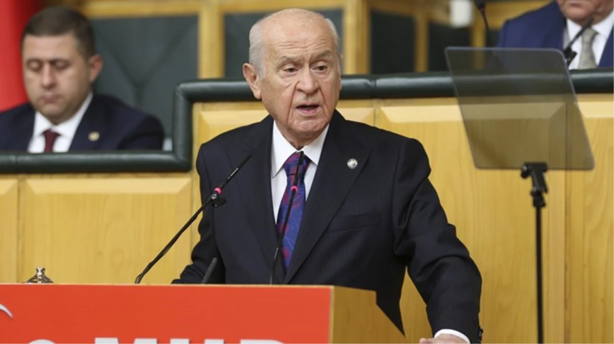 MHP Lideri Devlet Bahçeli: Memur maaşına yapılan 8 bin liralık seyyanen artış emeklilere de yansıtılmalı