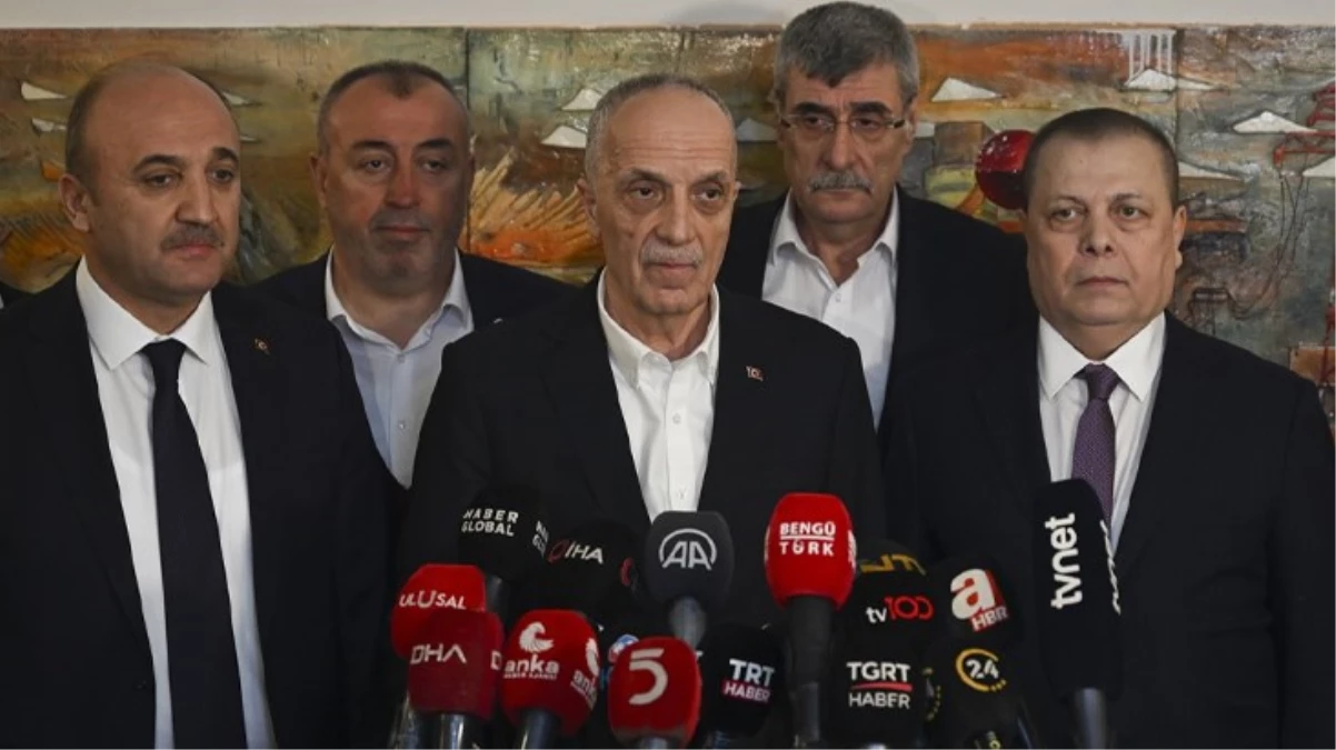 MHP Lideri Devlet Bahçeli'nin ardından emekli maaşlarına ilişkin bir çağrı da TÜRK-İŞ Başkanı Atalay'dan geldi