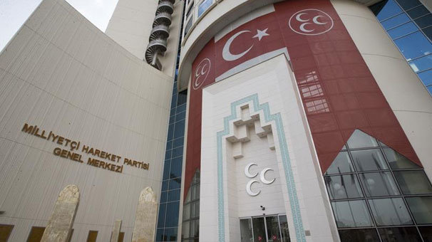 MHP'nin Denizli Büyükşehir Belediyesi için adayı geri çekildi