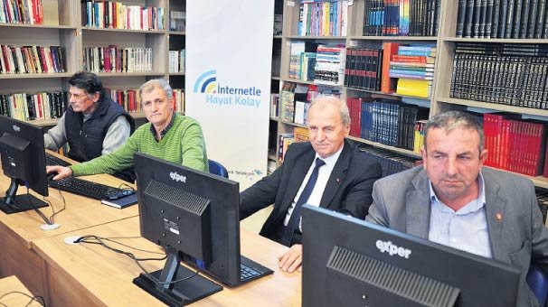 Muhtarlık için bilgisayar öğrendi