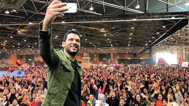 Murat Yıldırım'a Fransa'da büyük ilgi